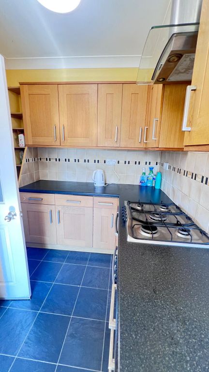 Property photo 2 of 9 Gallery