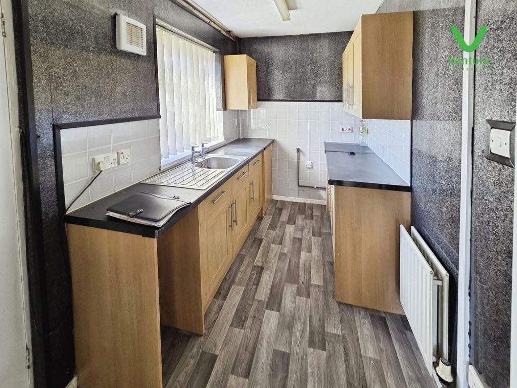 Property photo 3 of 18 Pbox-Img.Jpg