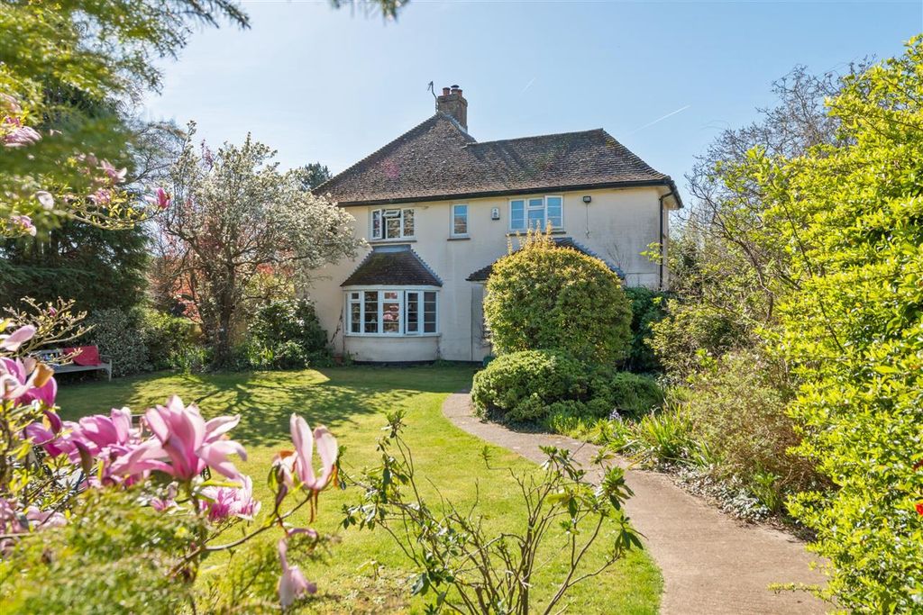 Property photo 1 of 27 Main Picture