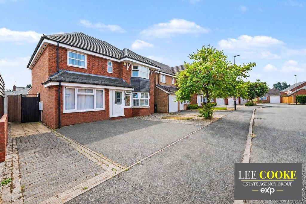 Property photo 1 of 47