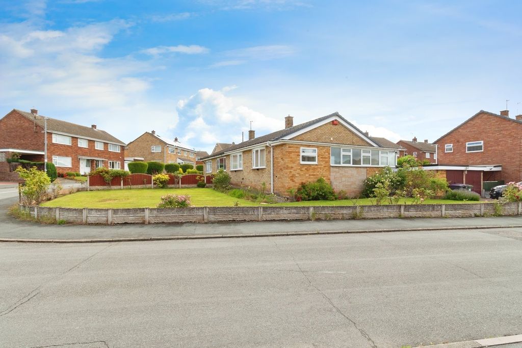 Property photo 1 of 16