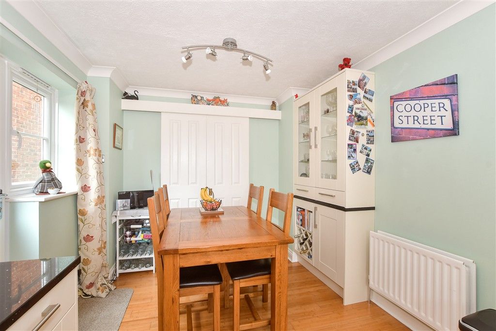 Property photo 2 of 15 Kitchen/ Diner