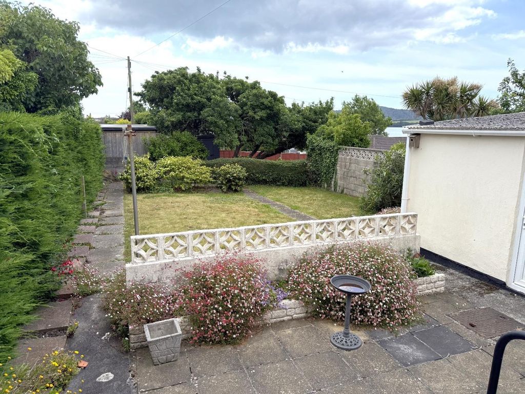 Property photo 3 of 13 Garden.Jpeg