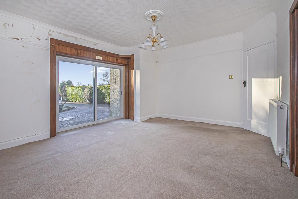 Property photo 3 of 34 Lev1408Pem Sitting Room To Patio Doors.Jpg