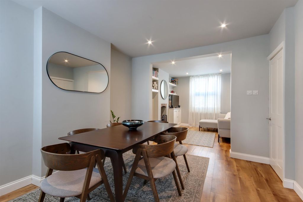 Property photo 2 of 18 62551_018.Jpg