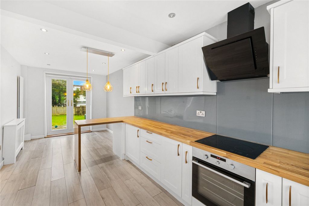 Property photo 1 of 18 Picture No. 29