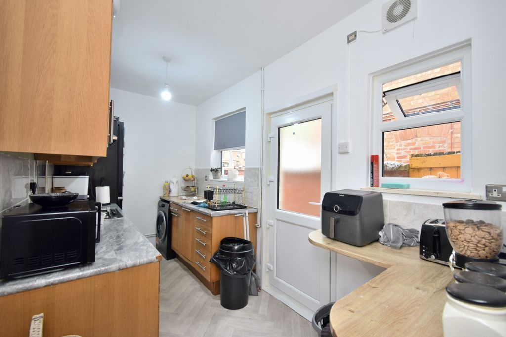 Property photo 2 of 9 Gallery