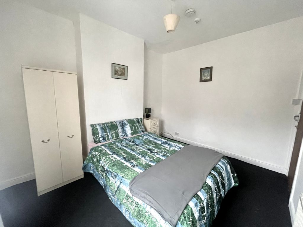 Property photo 2 of 2