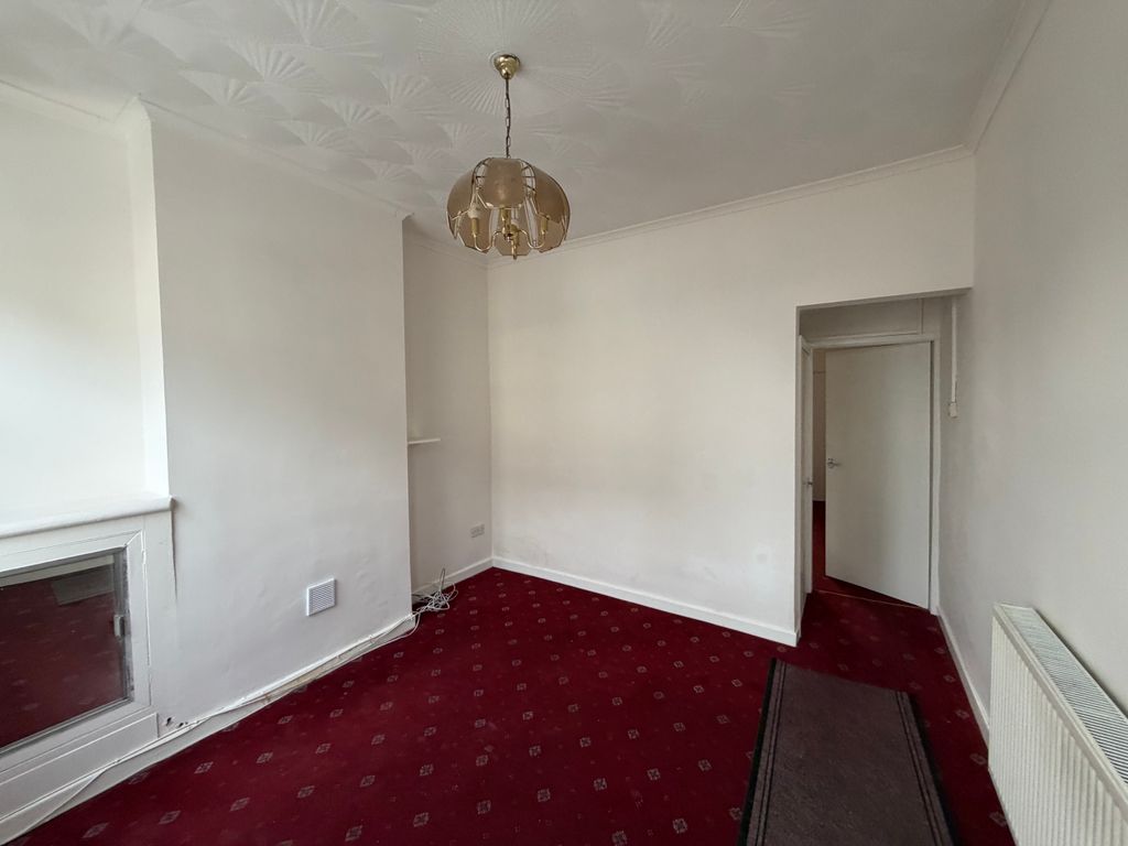 Property photo 3 of 15 Img_1554