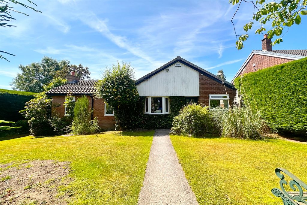 Property photo 1 of 19 (Main)