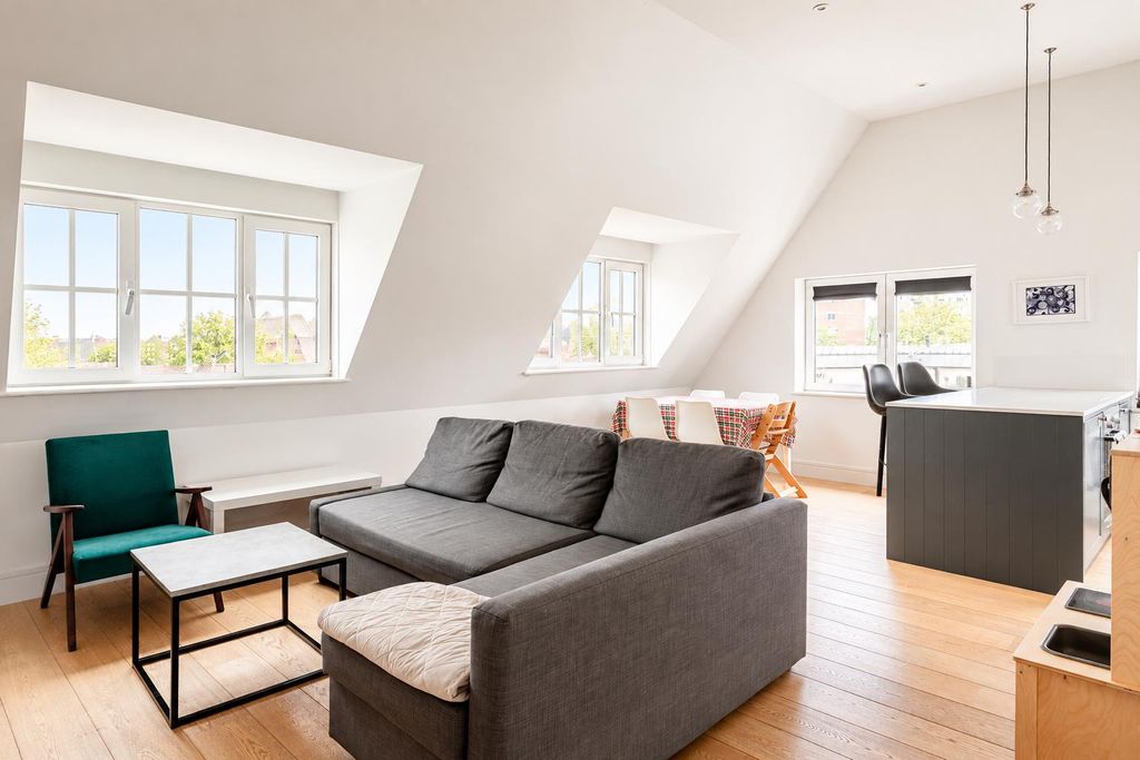 Property photo 2 of 10 661481ee-4d22-4Aa1-B600-847A9141Dfd8.Png
