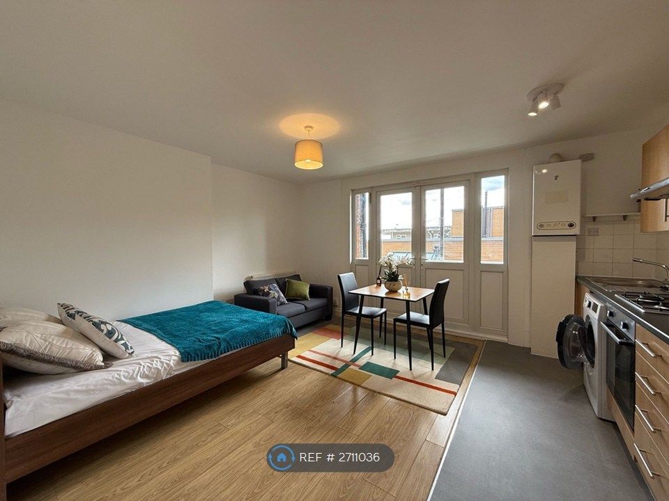 Property photo 3 of 11 1