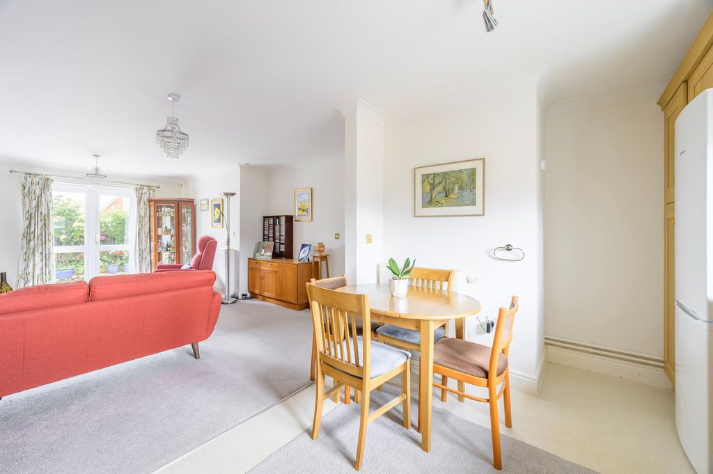 Property photo 3 of 13