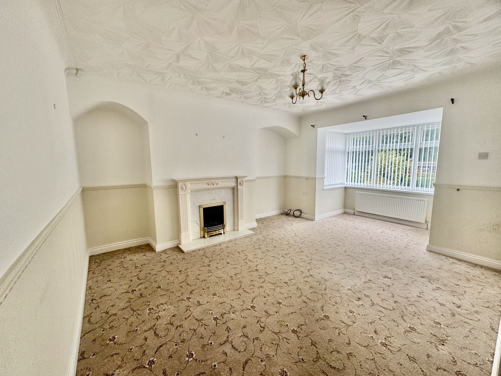 Property photo 2 of 13 Img_8467