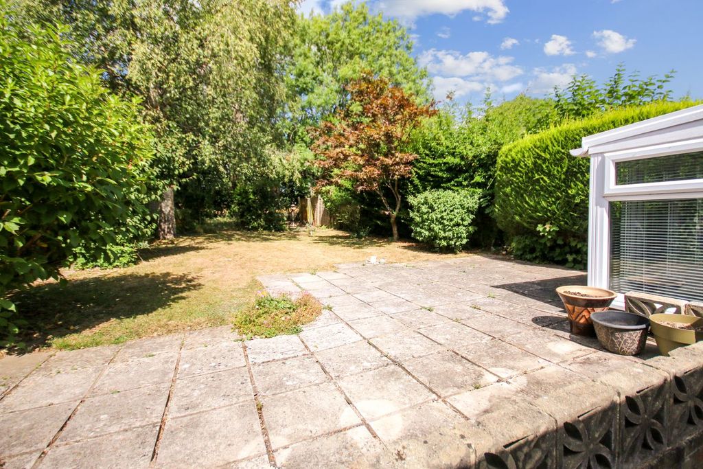 Property photo 2 of 9
