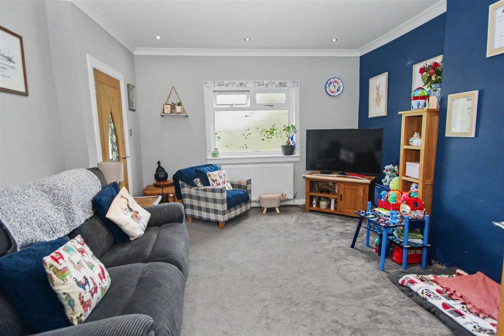 Property photo 2 of 16 2.Jpg