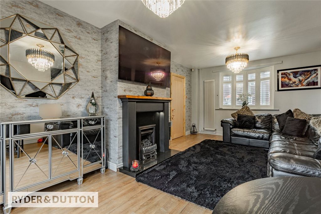 Property photo 3 of 22 Picture No. 17