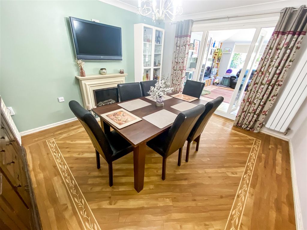 Property photo 3 of 15 Dining Room