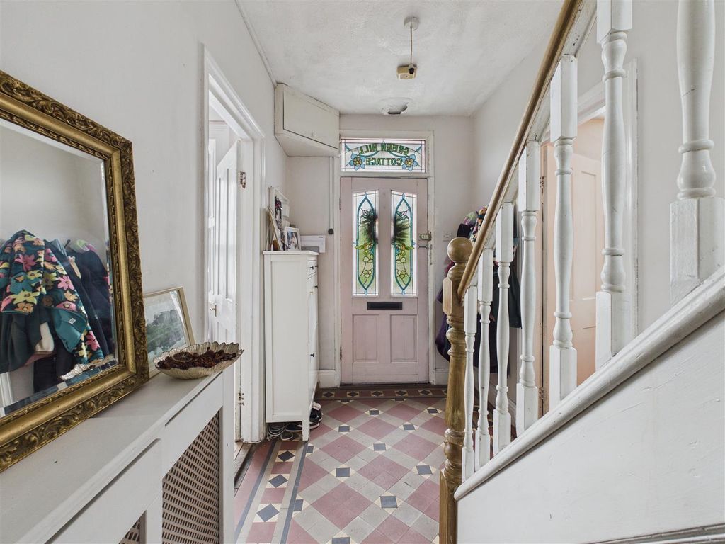 Property photo 3 of 23 Hallway