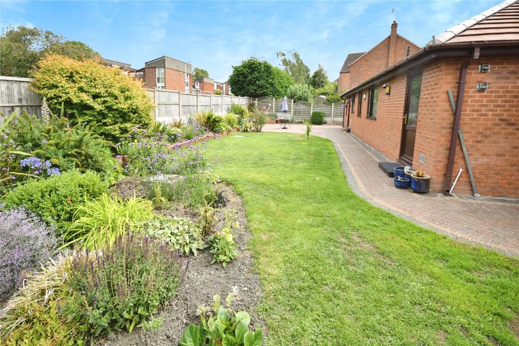 Property photo 2 of 14 Rear Garden