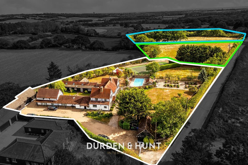 Property photo 1 of 31 Lambourne-75.6.Jpg