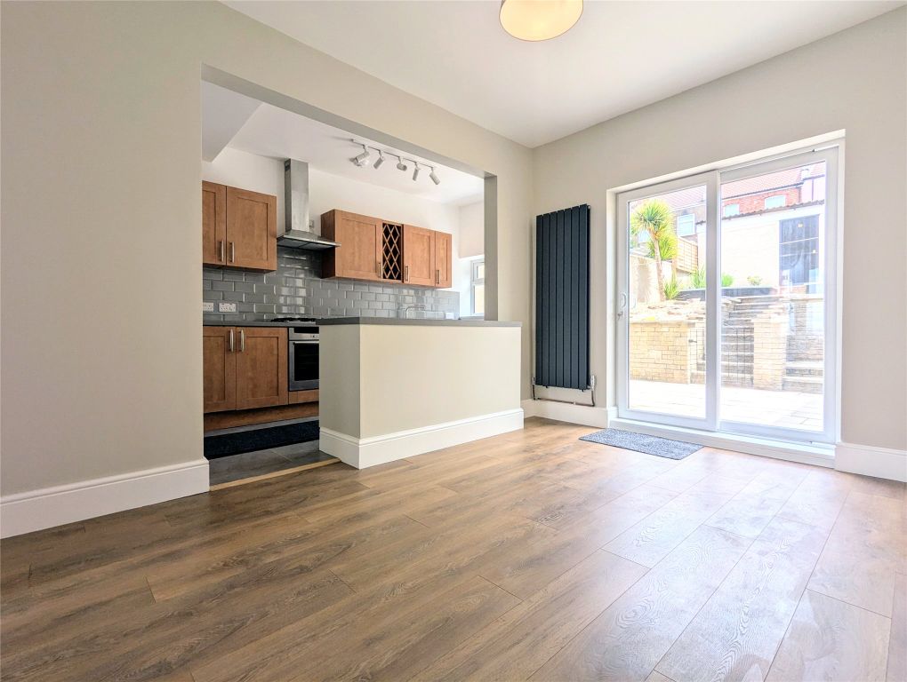Property photo 3 of 12 Dining Room