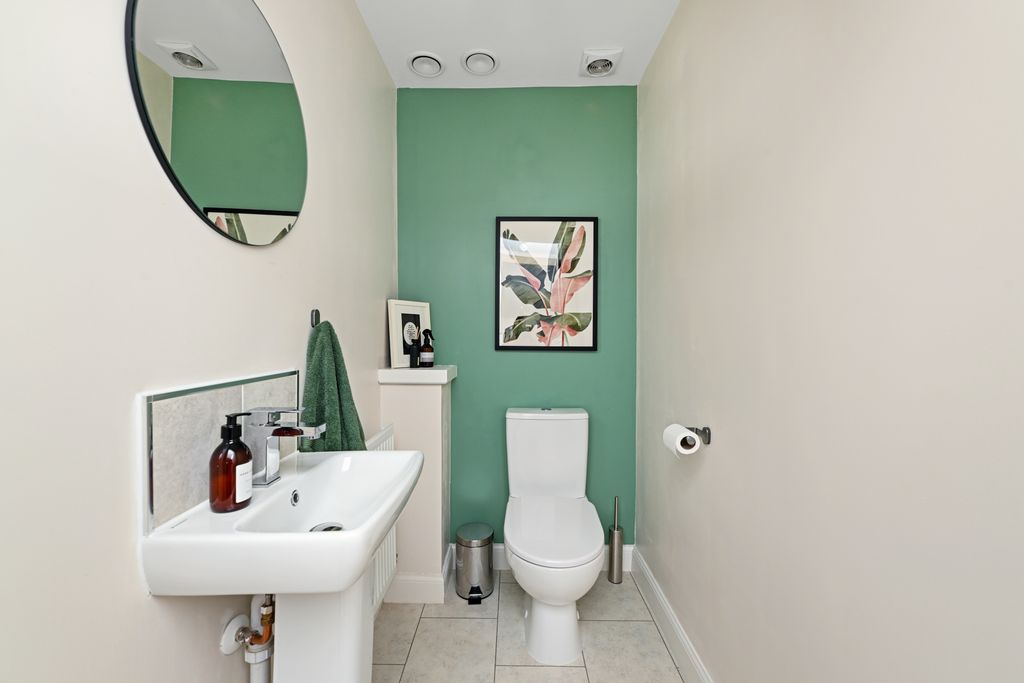 Additional image 11 of 3 bed end terrace house for sale14 Eliza Wigham Place, Burdiehouse, Edinburgh EH17