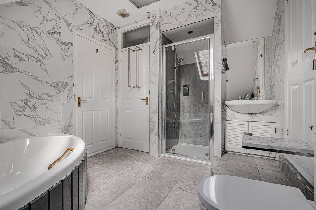 Additional image 18 of 5 bed detached house for saleForest Road, Horsham RH12