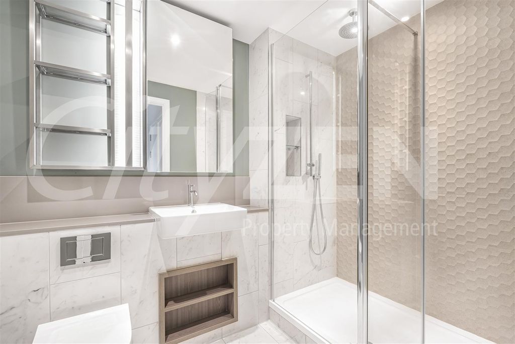 Property photo 3 of 15 Shower Room