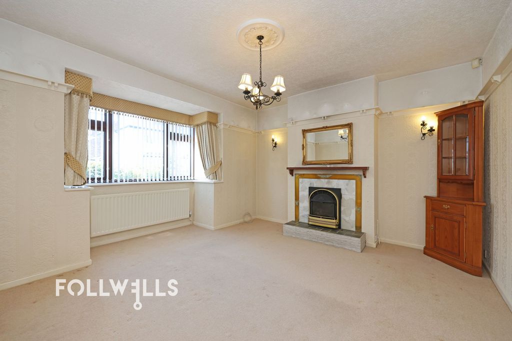 Property photo 2 of 21