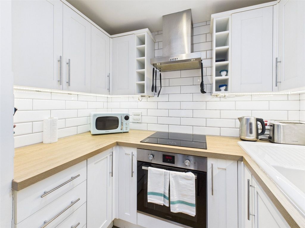 Property photo 1 of 17 Picture No. 06