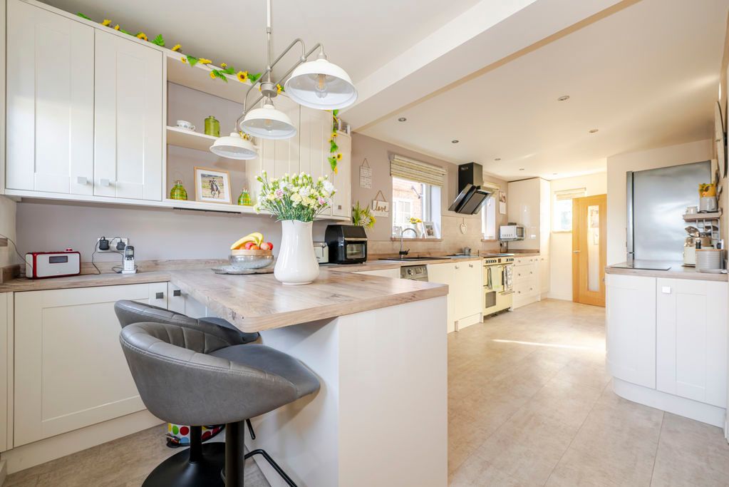 Property photo 3 of 26 Photo 22