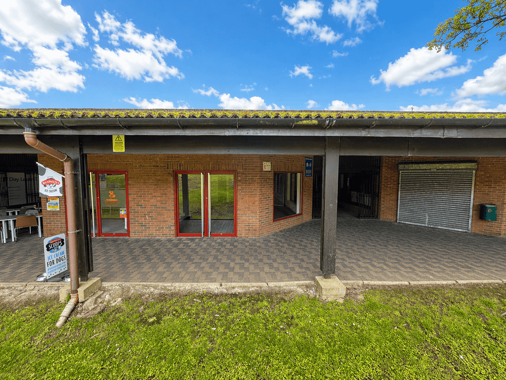 Property photo 1 of 5 Business Unit