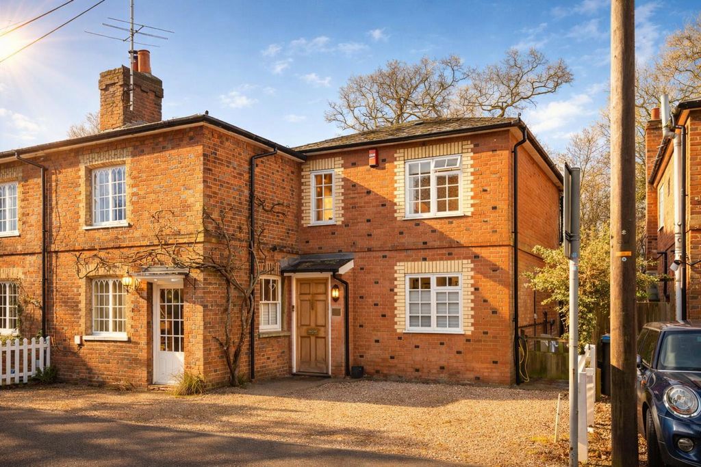 Property photo 1 of 28 Essendon New.Png