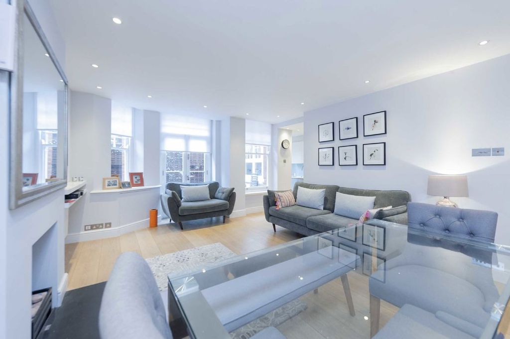 Property photo 2 of 5