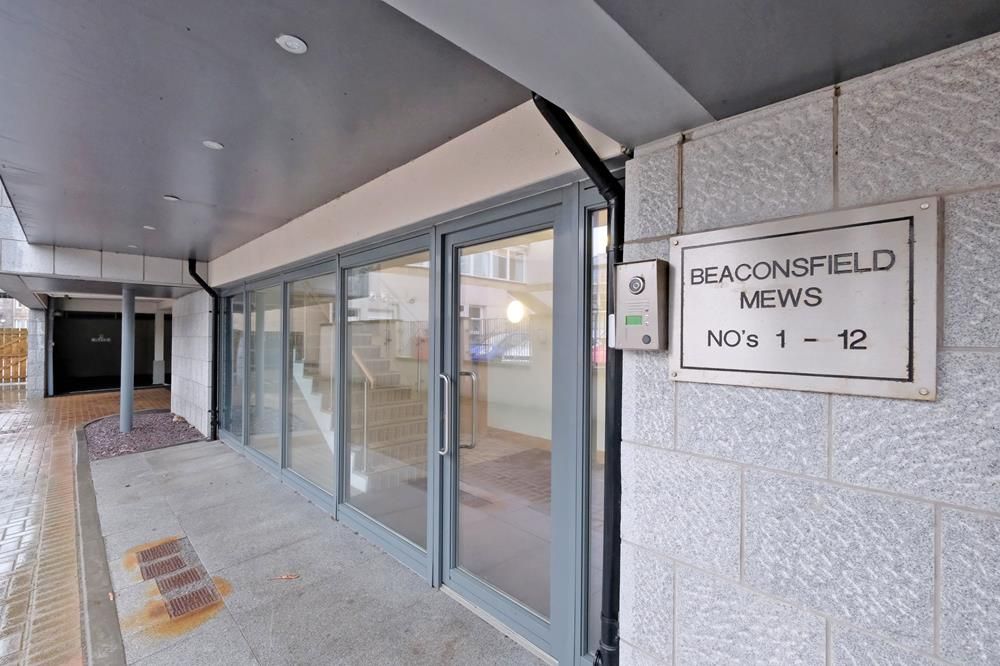 Property photo 2 of 17 Main Entrance