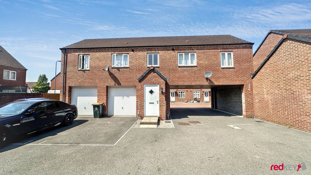 Property photo 1 of 5 External