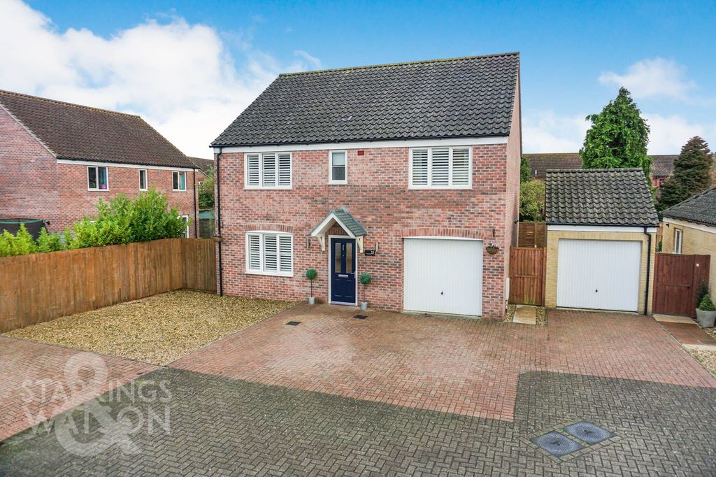 Property photo 1 of 21