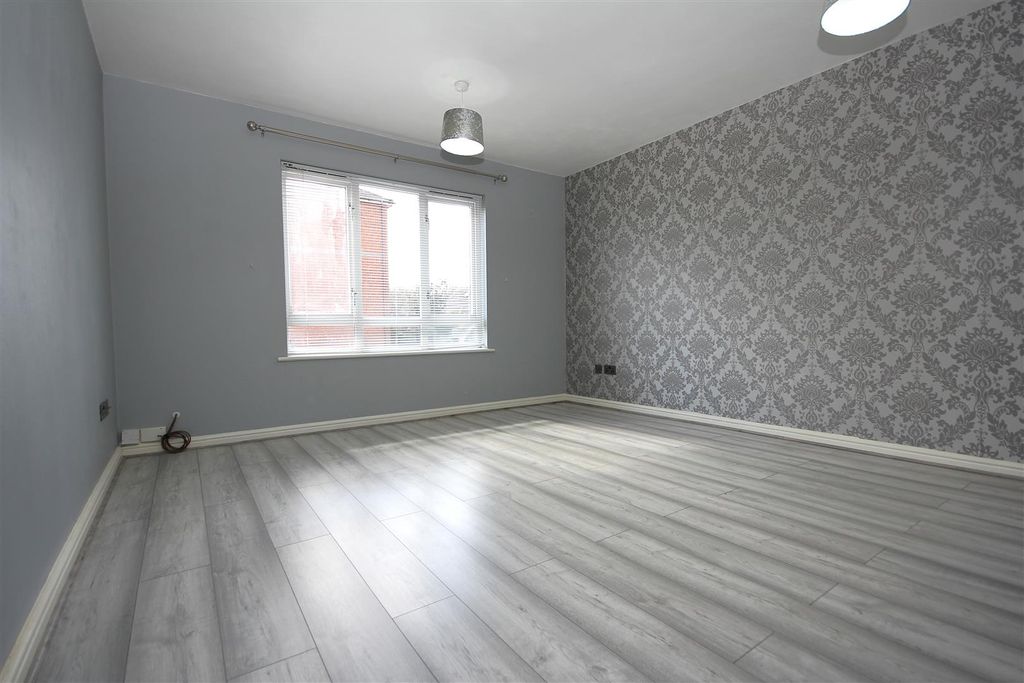 Property photo 2 of 6 Img_5501.Jpg