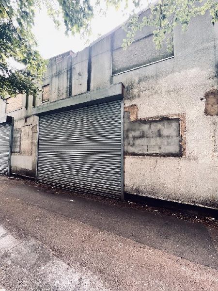 Property photo 1 of 2