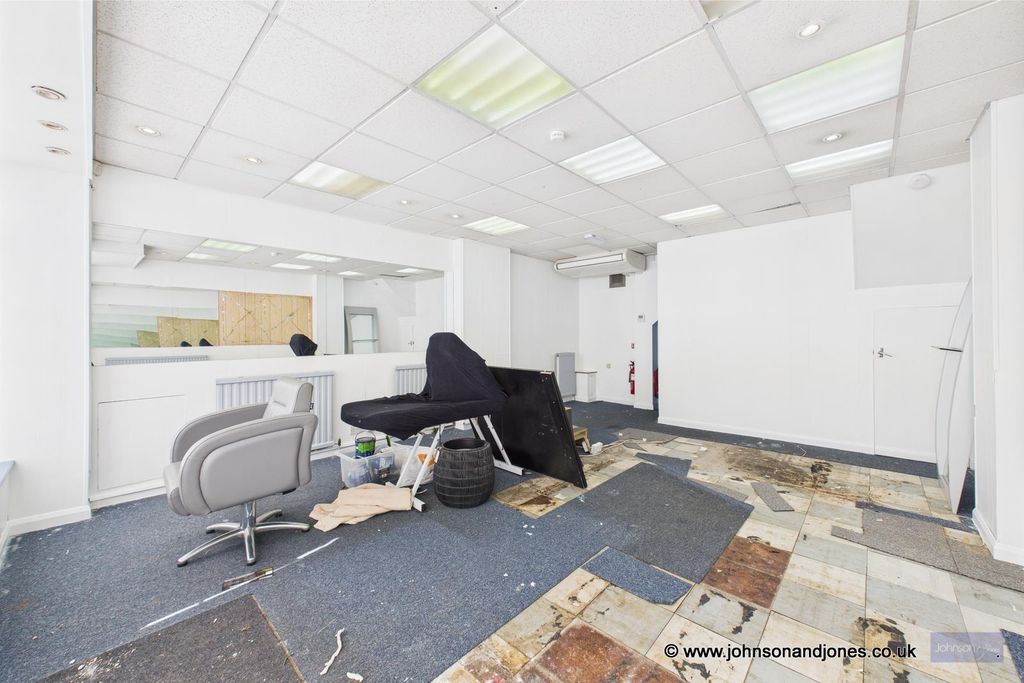 Property photo 3 of 11 3 Ground Floor.Jpg