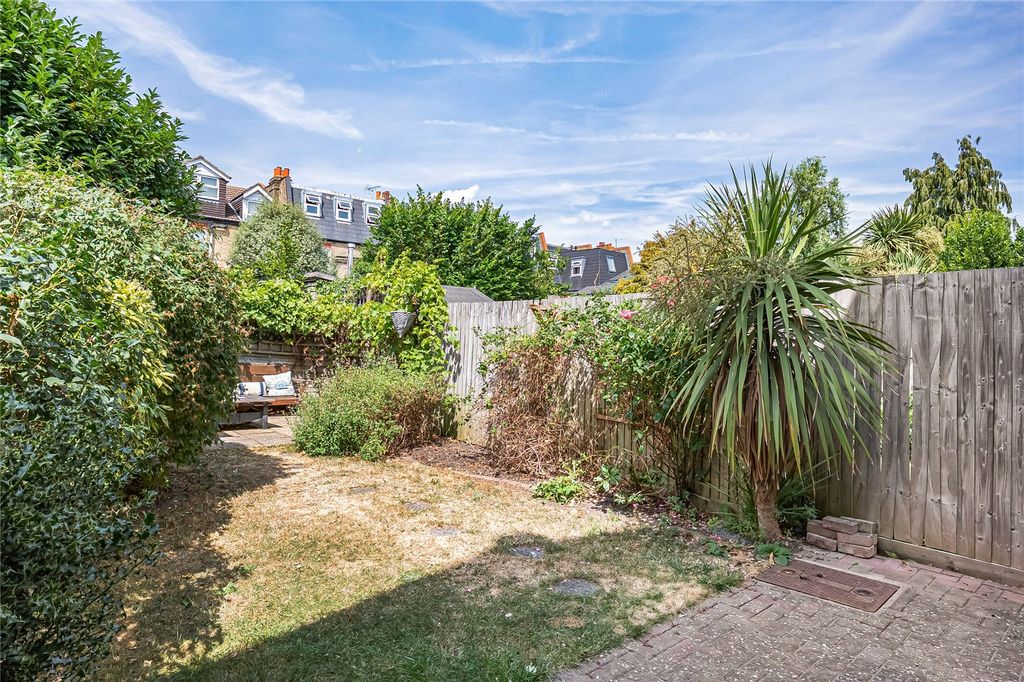 Property photo 3 of 11 Picture No. 05