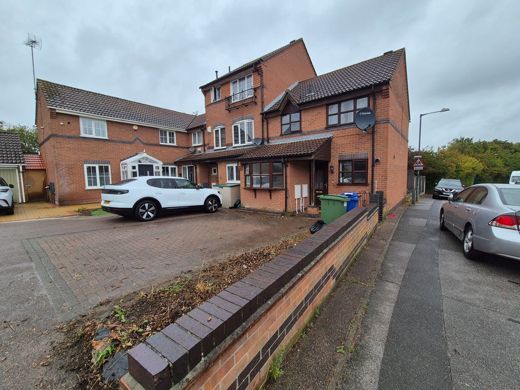 Property photo 1 of 10 External