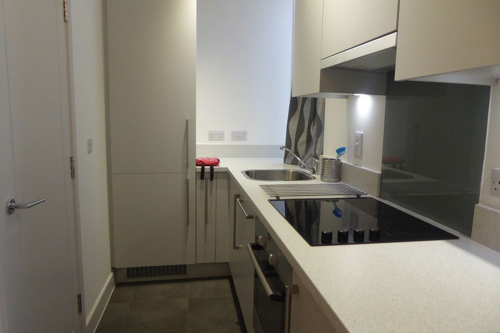 Property photo 3 of 5 Kitchen