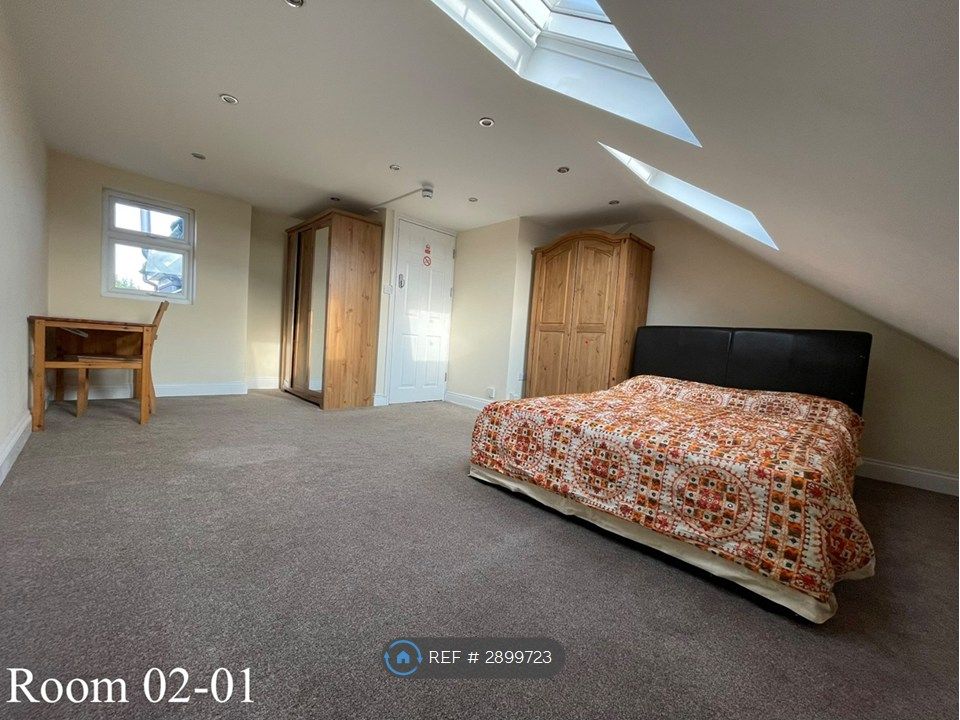 Property photo 2 of 9