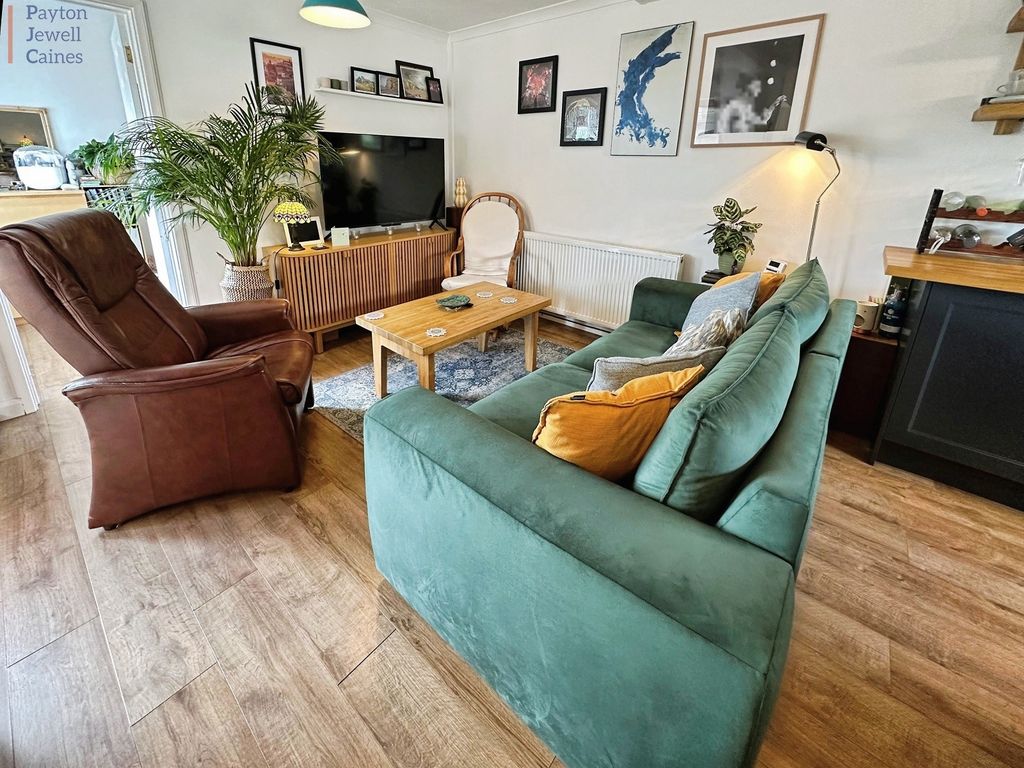 Property photo 3 of 14 Not Specified