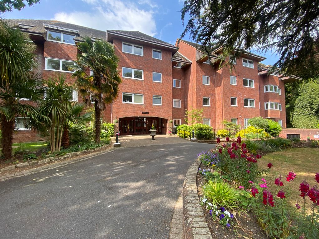 Property photo 1 of 11 Entrance.Jpg