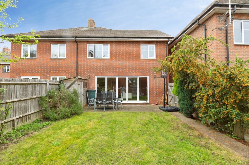 Property photo 3 of 15 Pbox-Img.Jpg