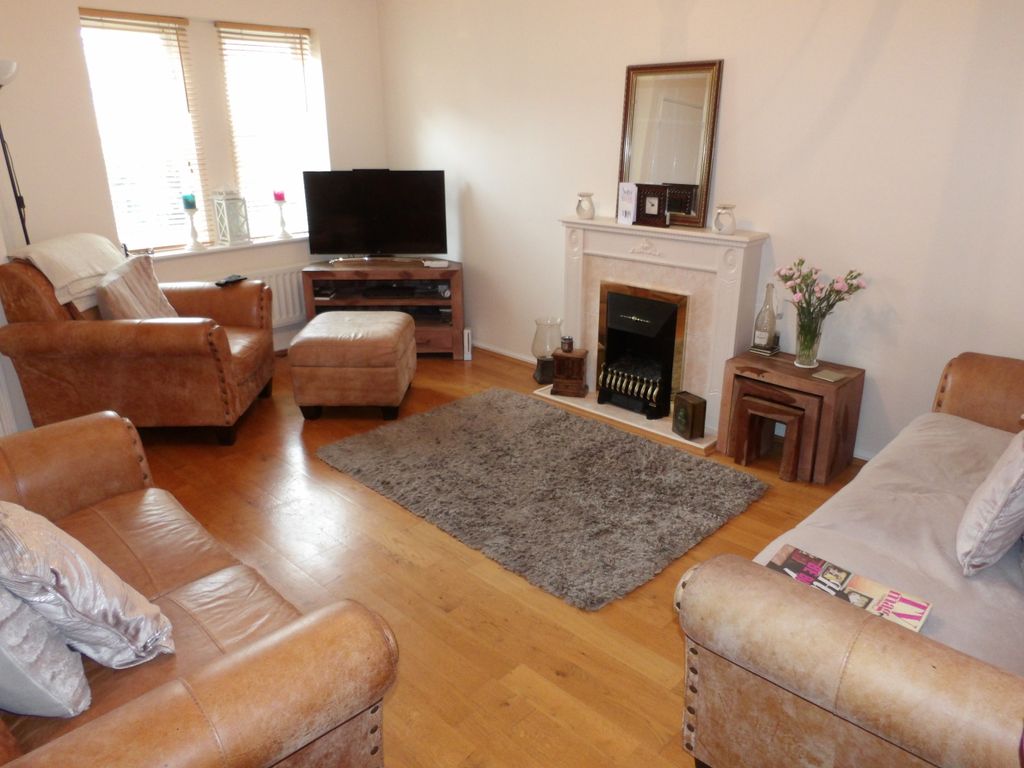 Property photo 2 of 6