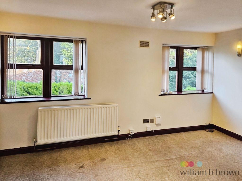 Property photo 3 of 8 Image